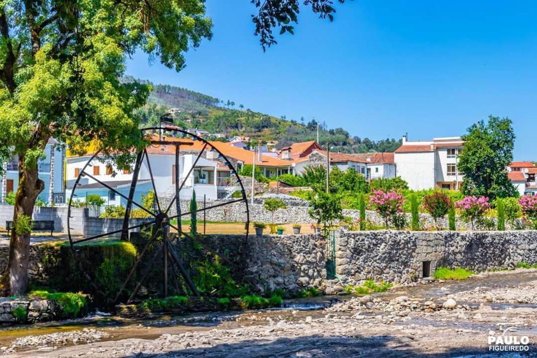 Villa Alzira Seia Eksteriør billede